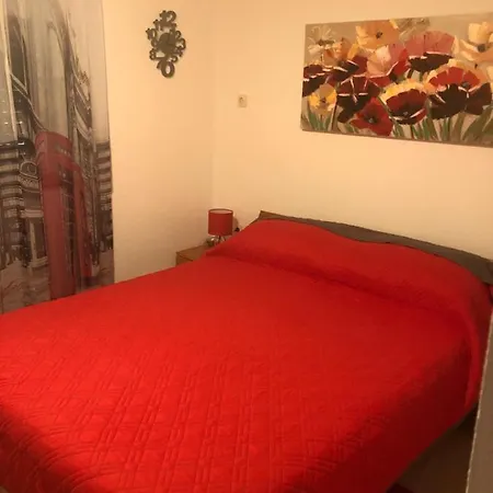 Apartment Apartman Baki *